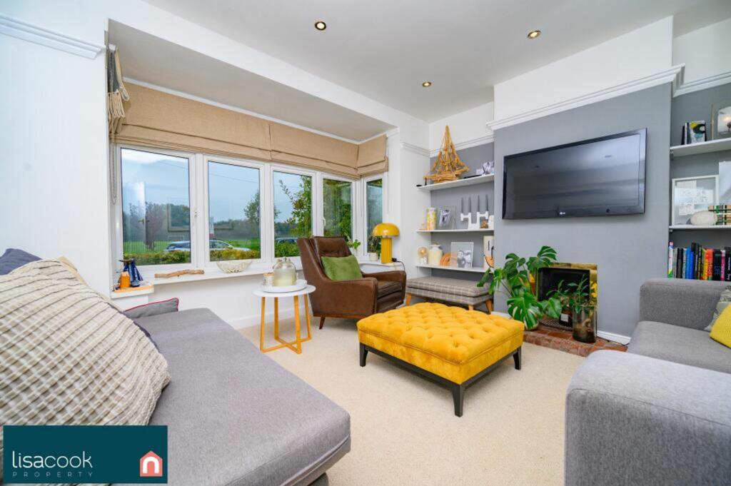 Additional property image - Park Street Lane, Park Street, AL2