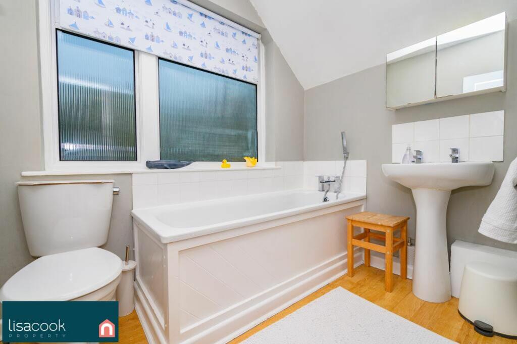 Additional property image - Park Street Lane, Park Street, AL2