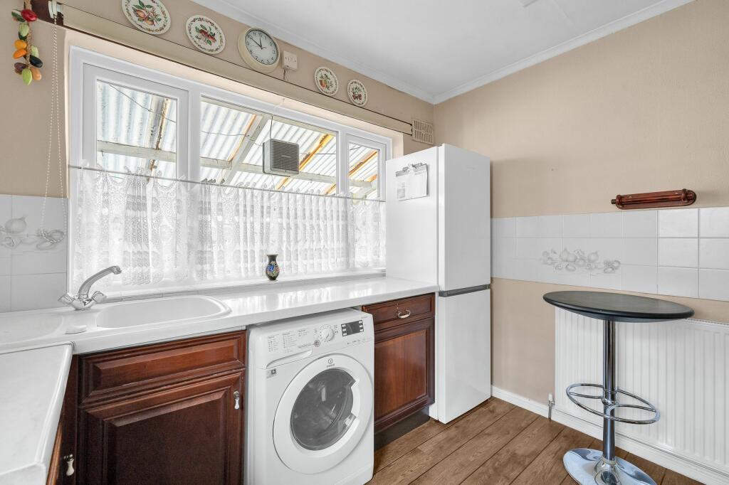 Additional property image - Hook Lane, Welling, DA16