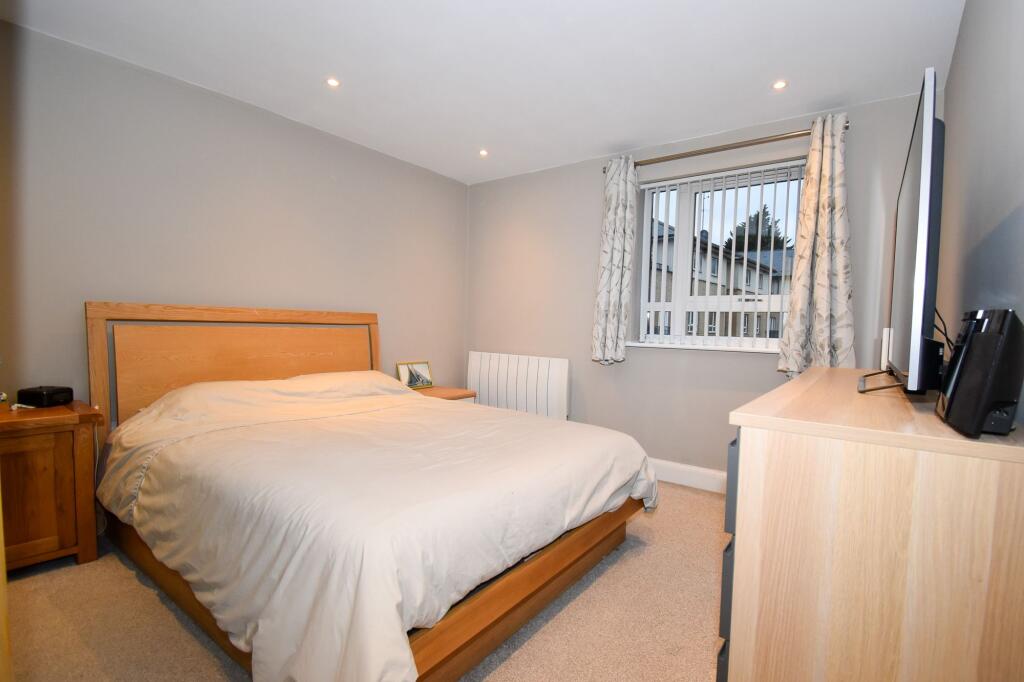 Additional property image - Old Watford Road, Bricket Wood, AL2
