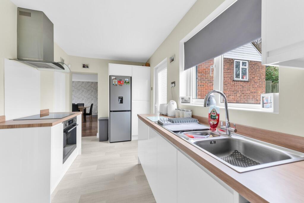 Additional property image - Slades Drive, Chislehurst, BR7