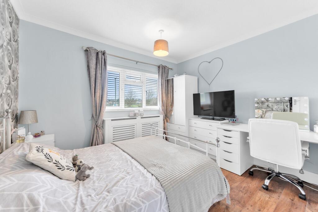Additional property image - Slades Drive, Chislehurst, BR7