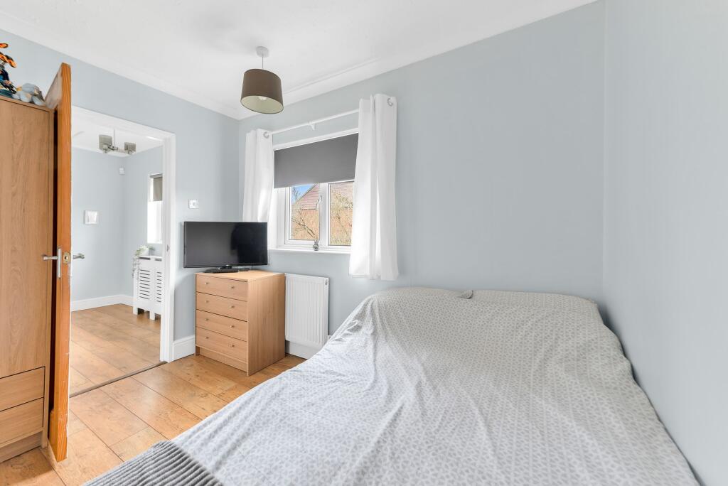 Additional property image - Slades Drive, Chislehurst, BR7