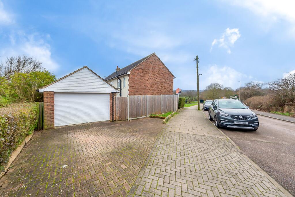 Additional property image - Slades Drive, Chislehurst, BR7