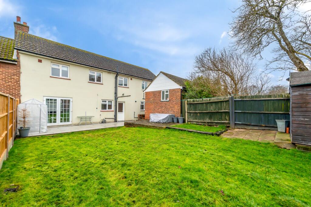 Additional property image - Slades Drive, Chislehurst, BR7
