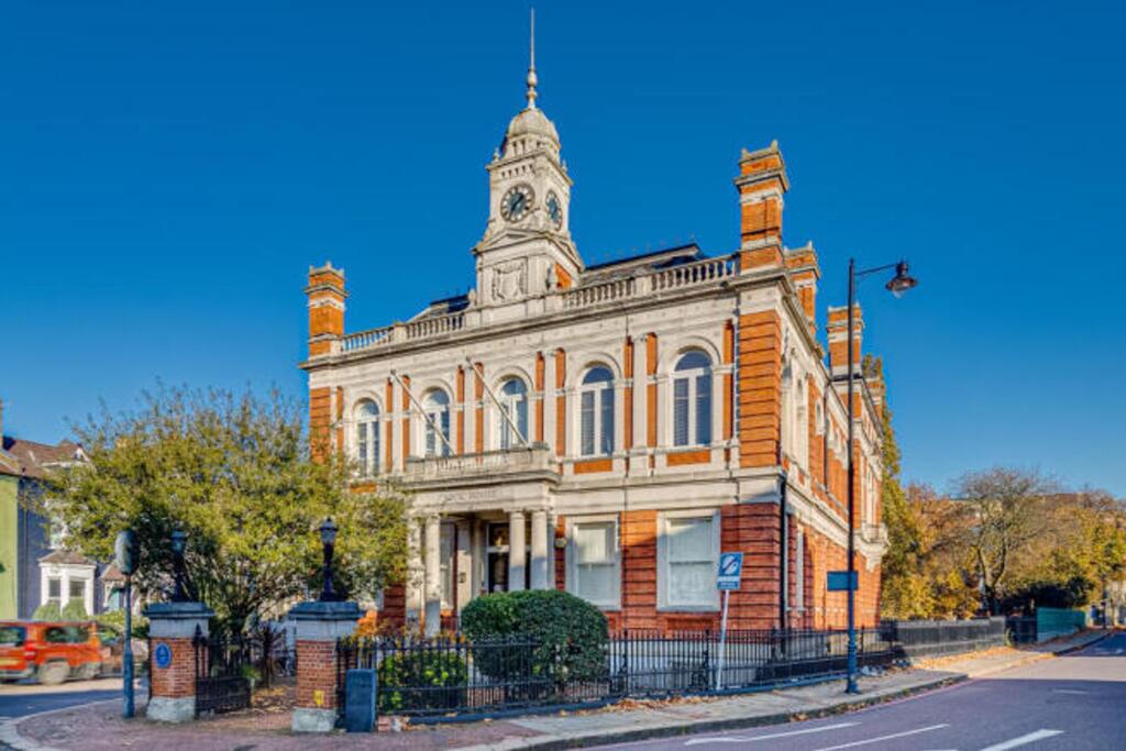 Main image of property: East Hill, Book House, SW18