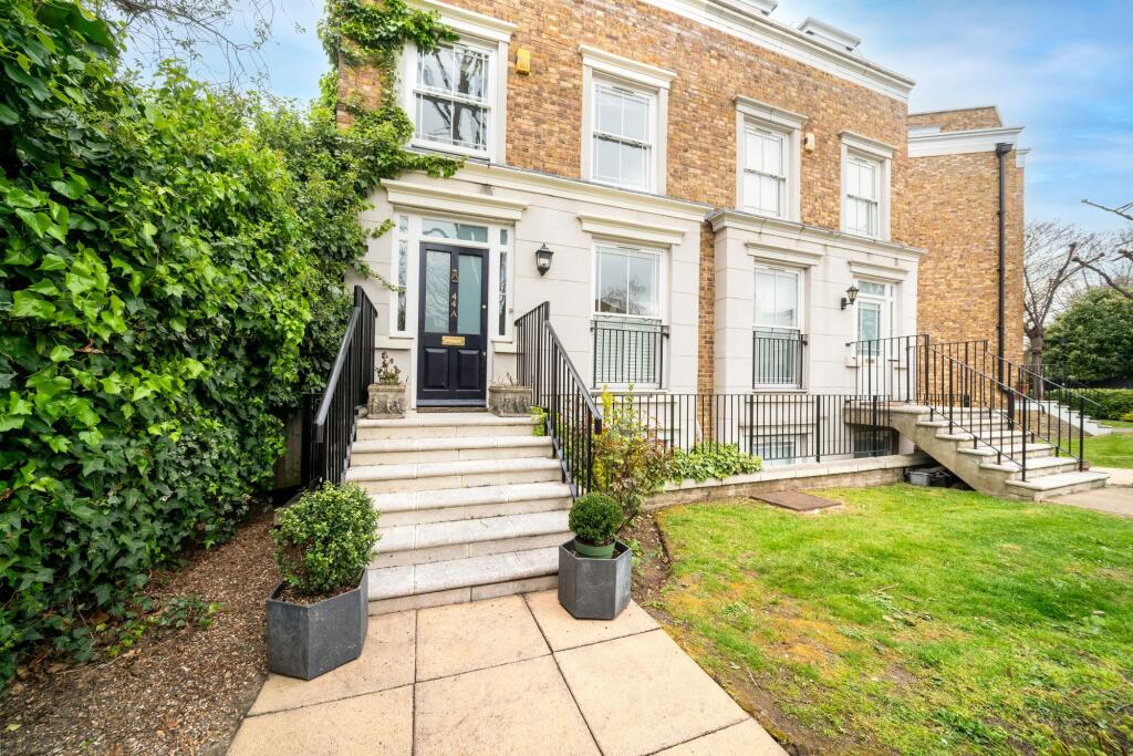Main image of property: Stockwell Park Road, London, SW9