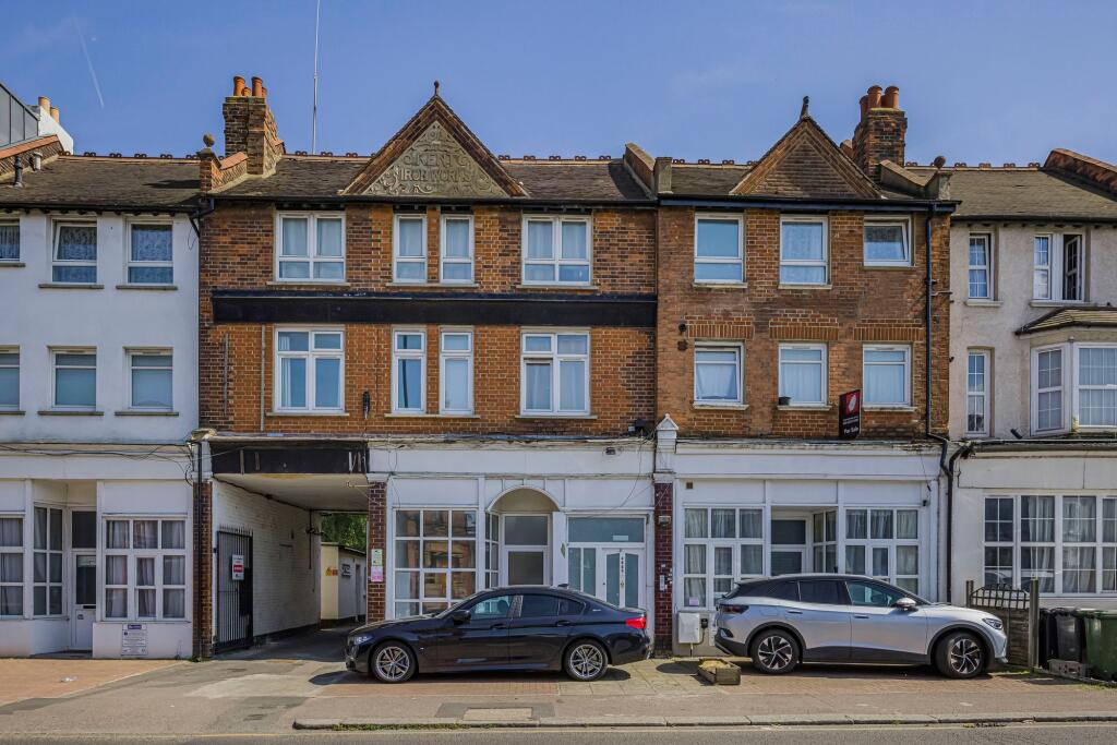 Main image of property: Catford Hill, London, SE6