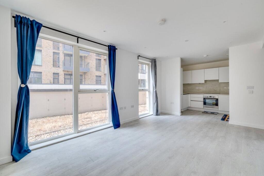 Main image of property: Unity Lane, Hounslow, TW3
