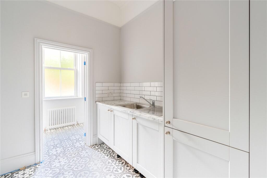 Additional property image - Rowlands Hill, Wimborne, Dorset, BH21