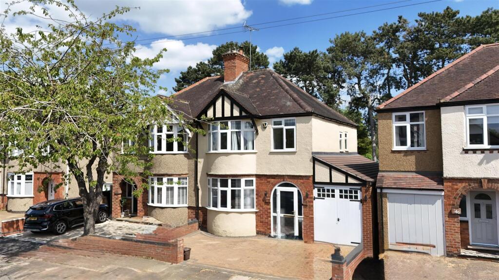 Main image of property: Bush Hill, The Headlands, Northampton NN3