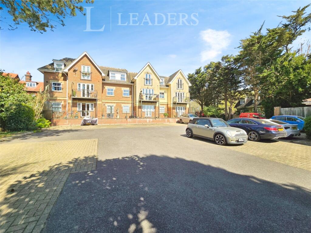 Main image of property: The Avenue, Fareham, Hampshire