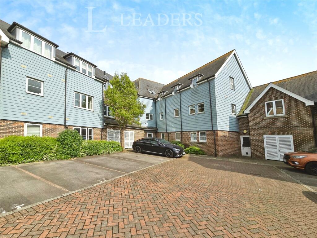 Main image of property: Broadacre Place, Fareham, Hampshire