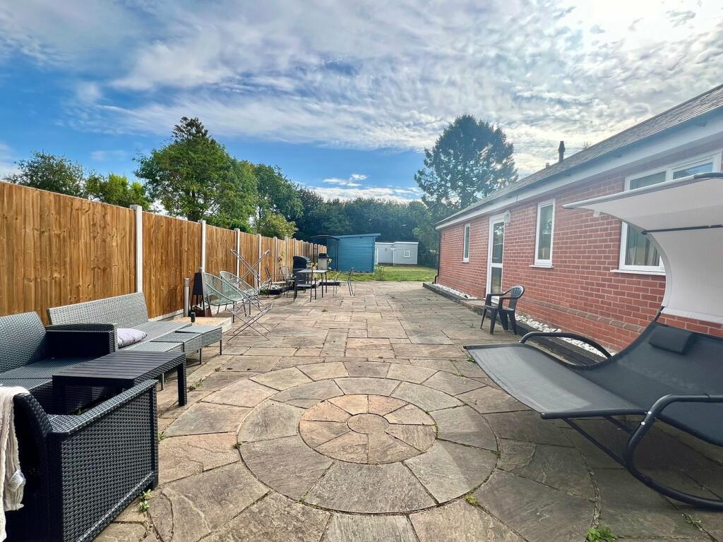 Additional property image - Ipswich Road, Colchester, CO4
