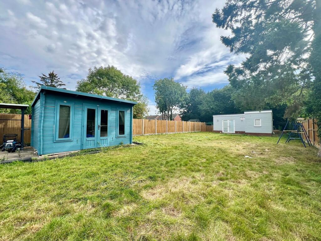 Additional property image - Ipswich Road, Colchester, CO4