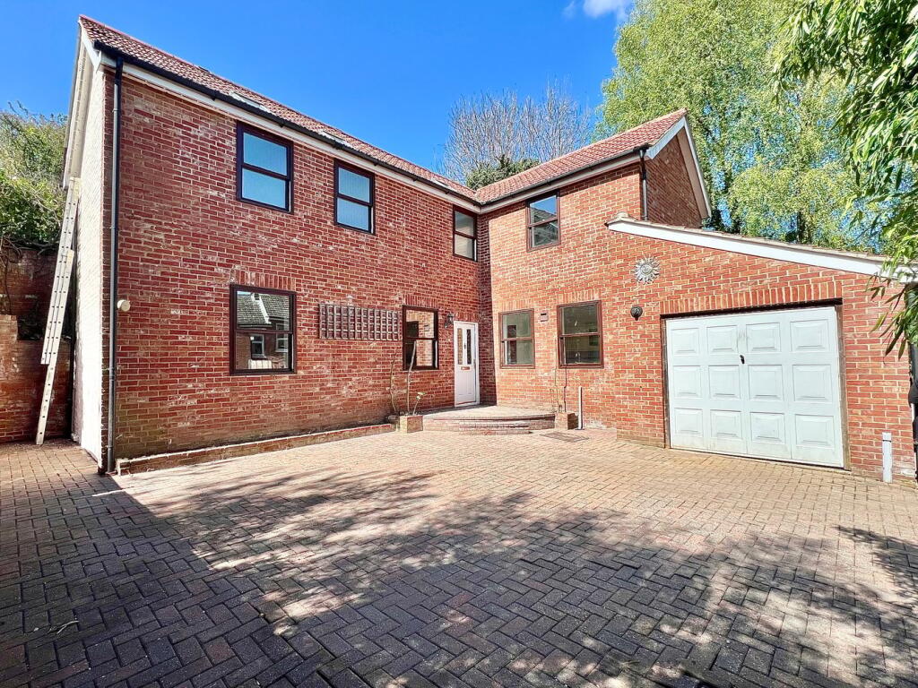 Main image of property: Hervey Street, Ipswich, IP4