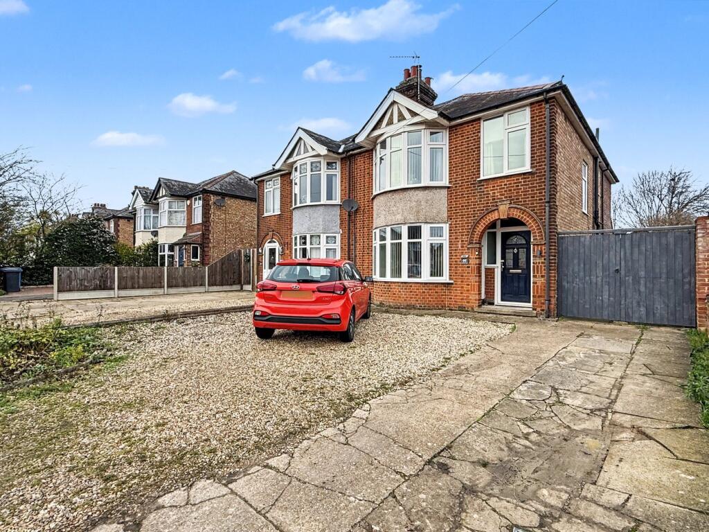 Main image of property: Colchester Road, Ipswich, IP4