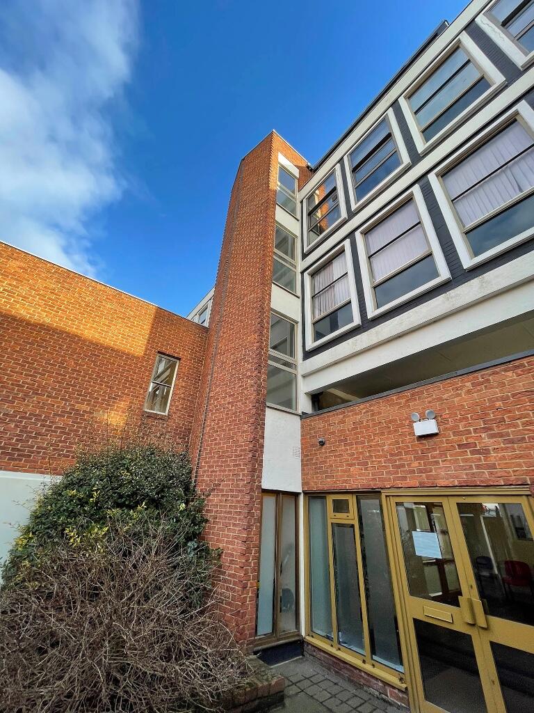 Additional property image - Moulsham Street, Chelmsford, Essex, CM2