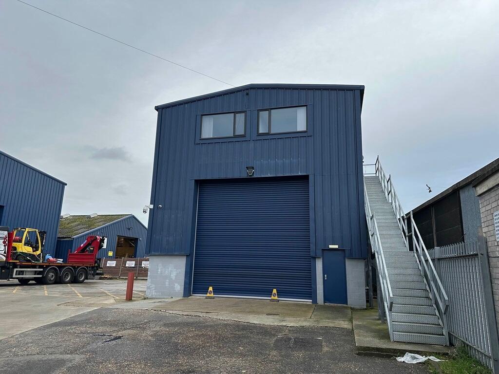 Additional property image - Robjohns Road, Chelmsford, Essex, CM1