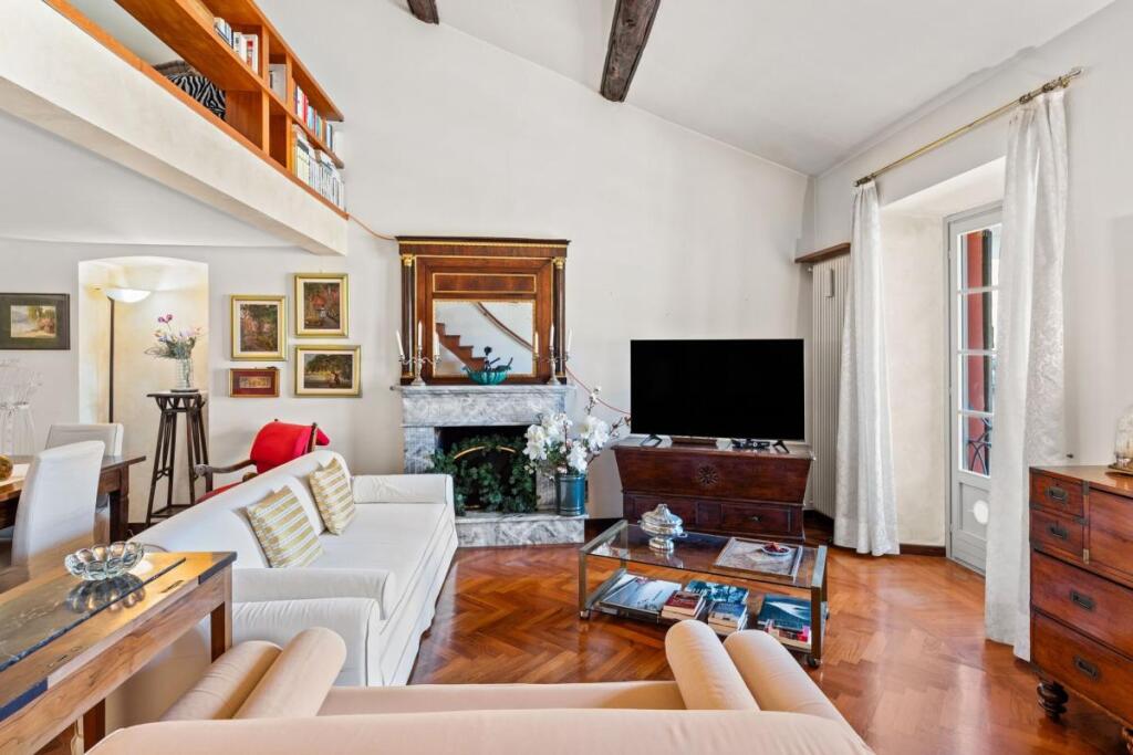 Main image of property: Lombardy, Como, Como