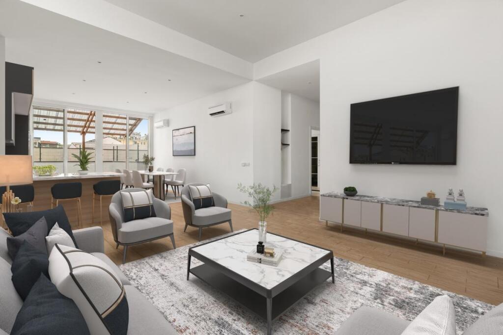 Main image of property: Lombardy, Milan, Milano