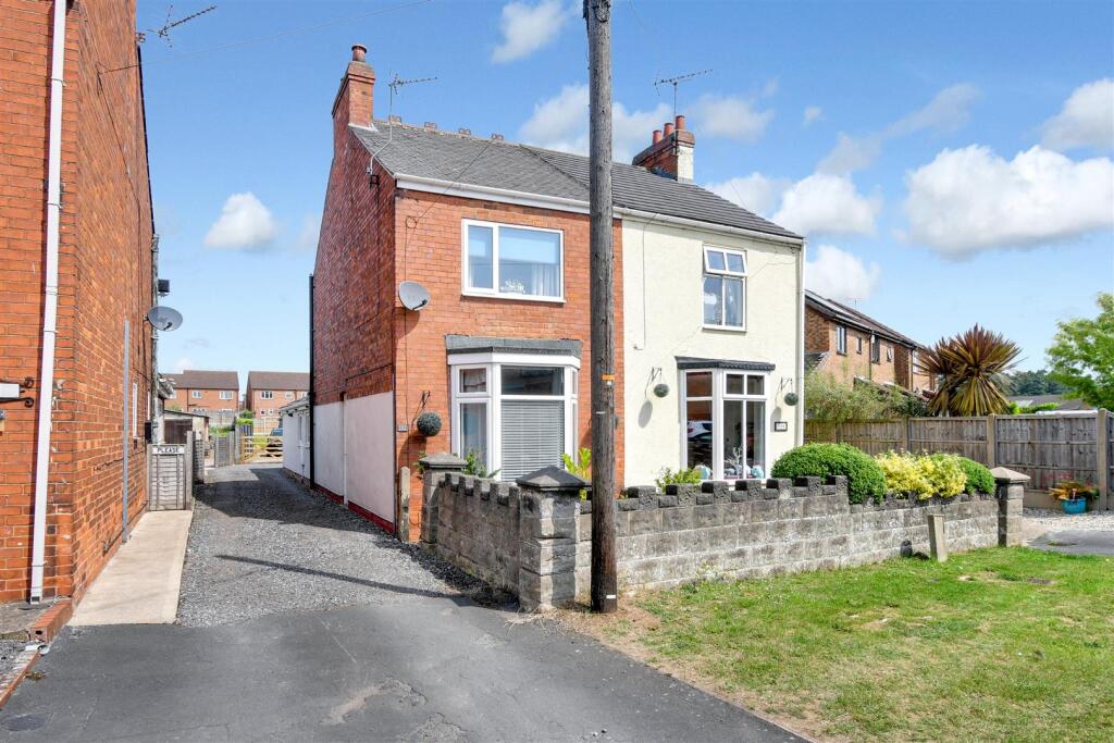 Main image of property: South View, Broughton, Brigg