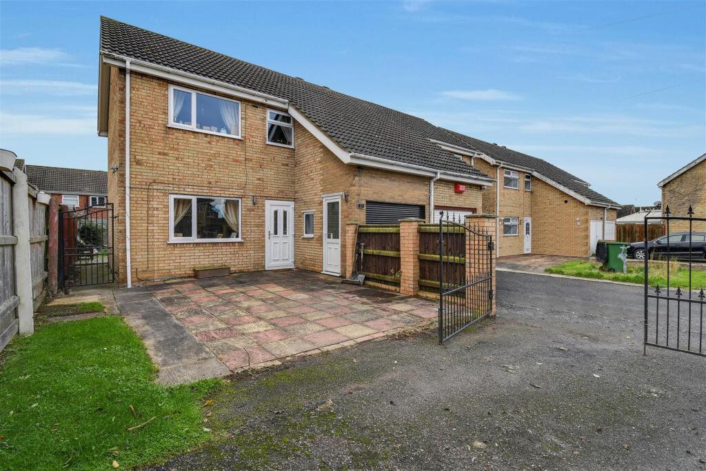 Main image of property: Kishorn Court, Immingham