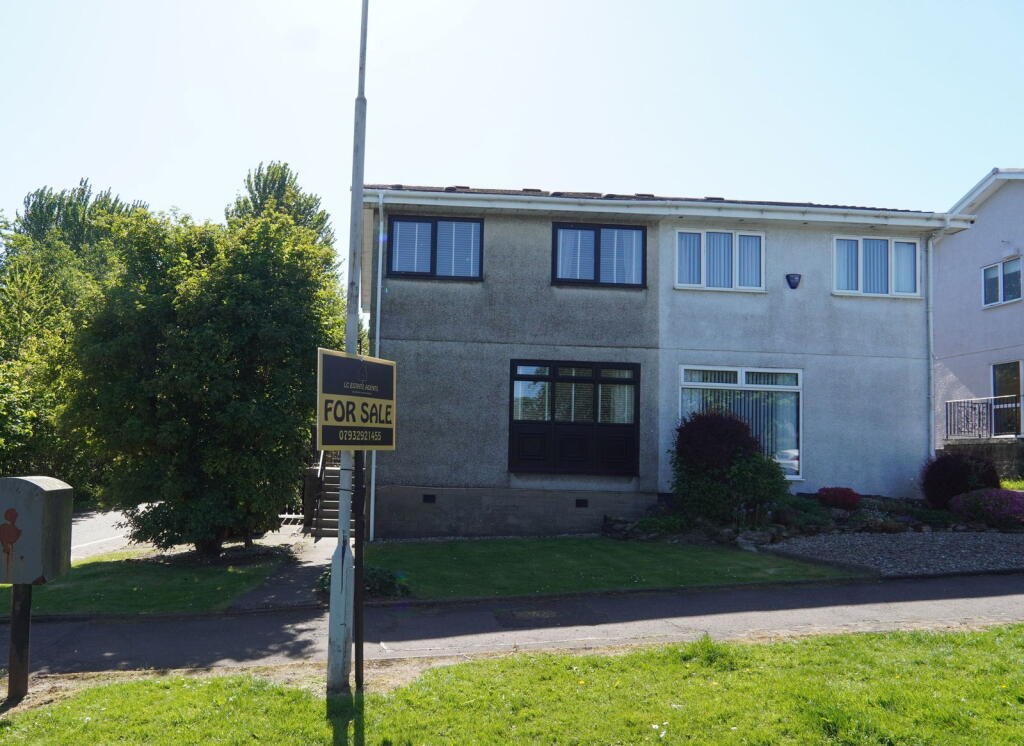 Main image of property: Woodmill Drive, Torrance, Glasgow, G64 4HP