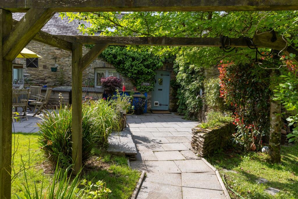 Main image of property: Fallapit Cottages, East Allington, TQ9