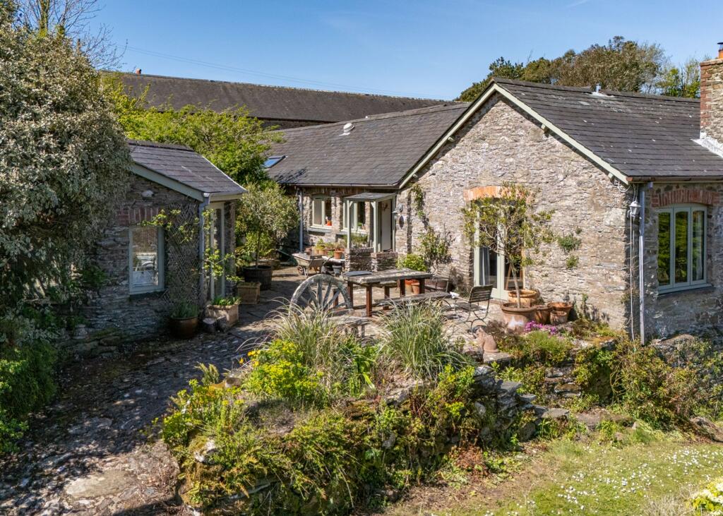 Main image of property: East Portlemouth, Holset Court, TQ8
