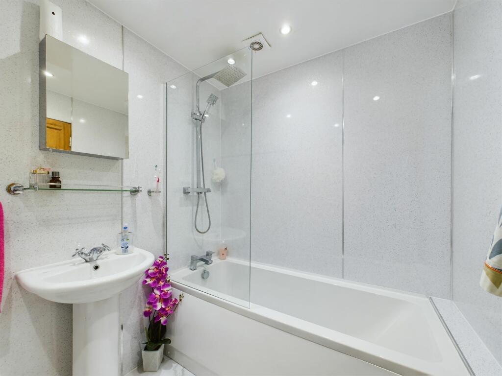 Additional property image - Oldmill Crescent, Balmedie, AB23