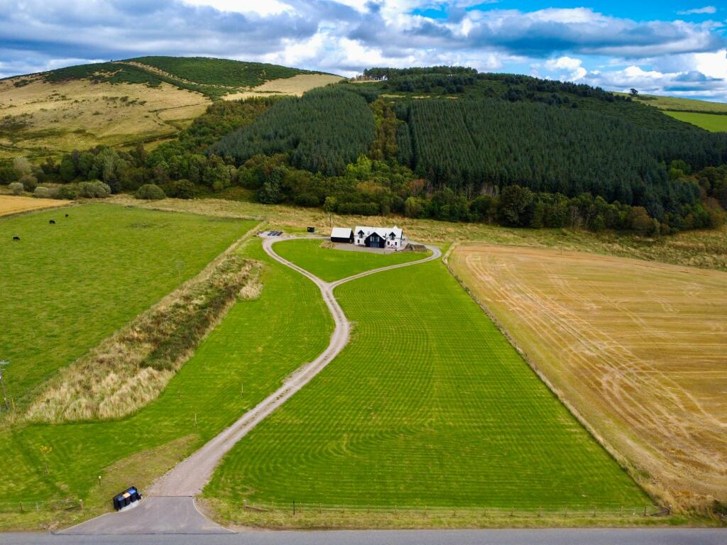 Additional property image - Tullynessle, Alford, AB33