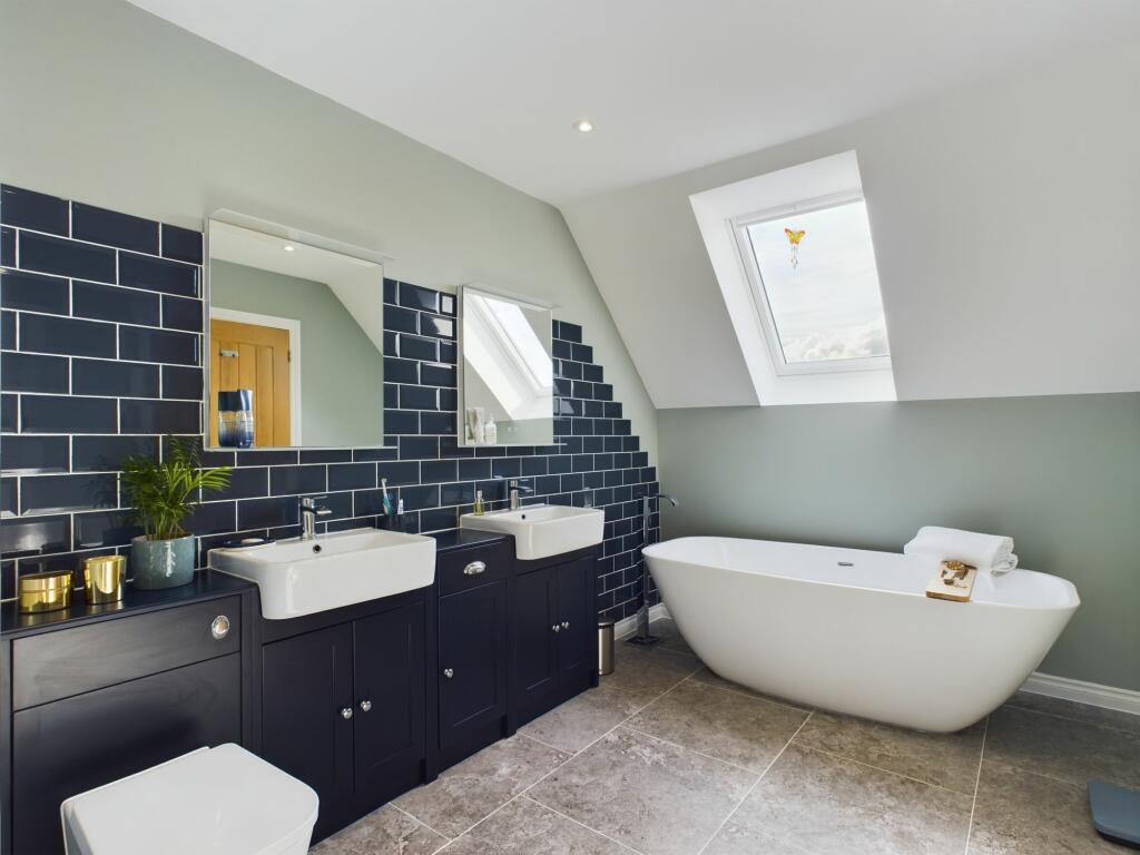 Additional property image - Tullynessle, Alford, AB33