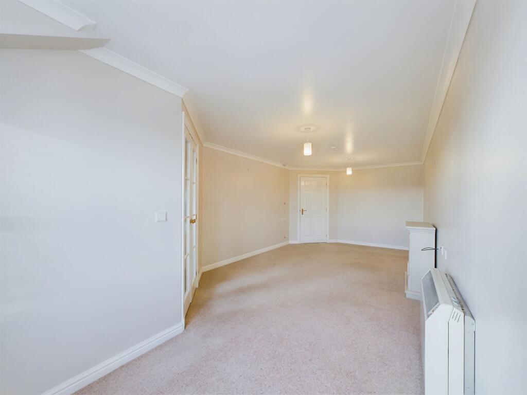 Additional property image - Kirk Brae, Cults, AB15