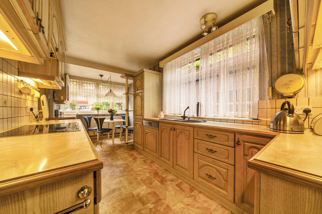 Additional property image - Berkhampstead, Belvedere
