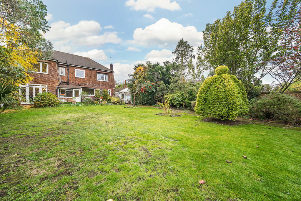 Additional property image - Berkhampstead, Belvedere