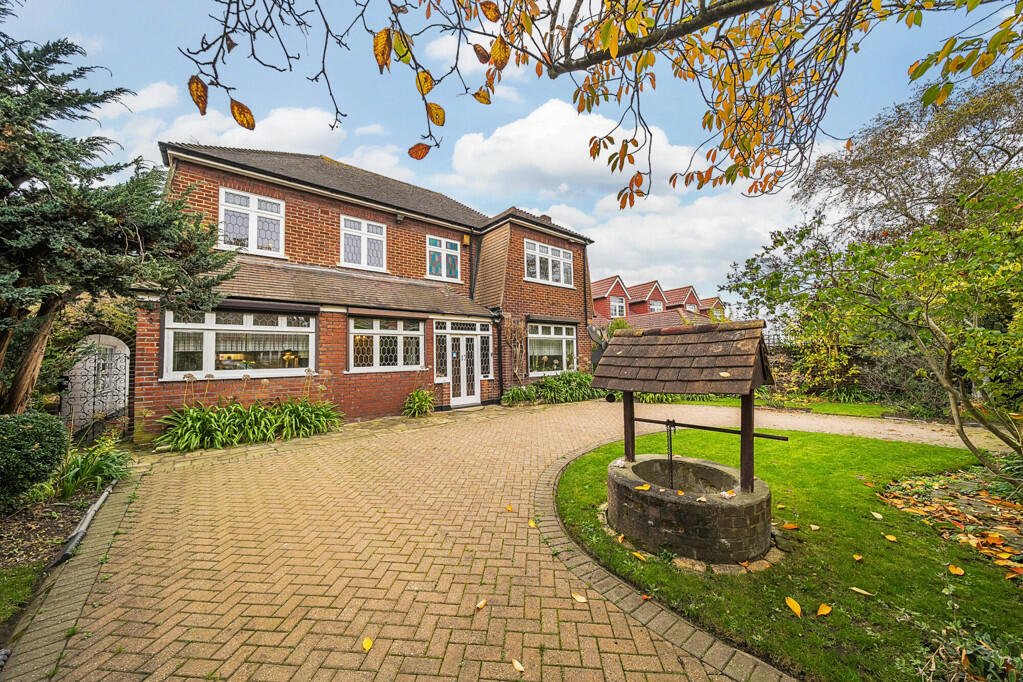 Additional property image - Berkhampstead, Belvedere