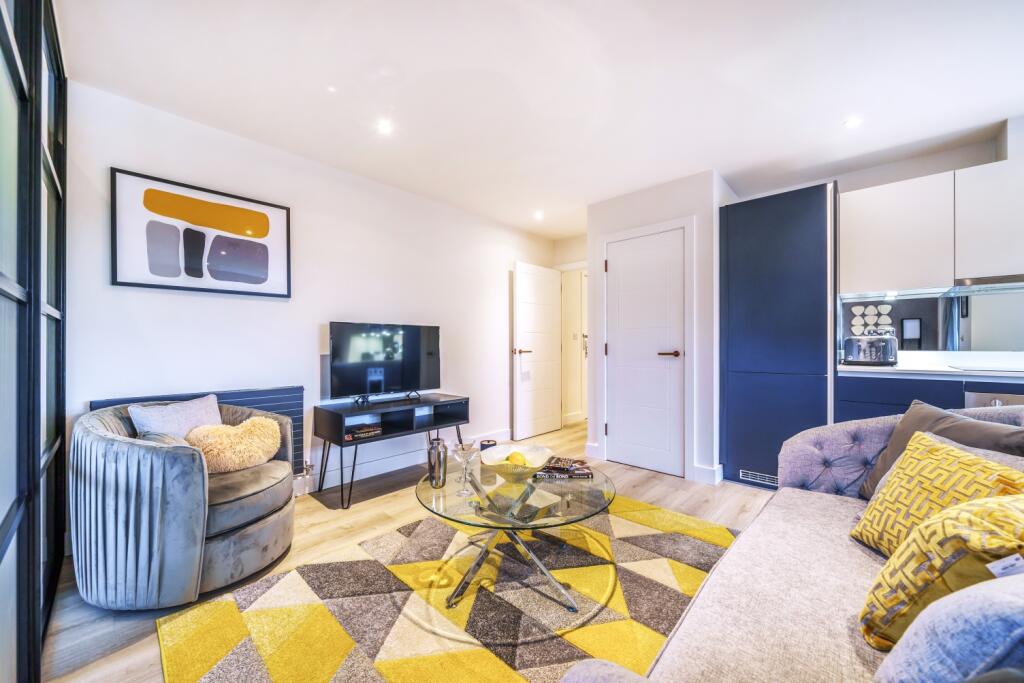 Additional property image - Pincott Road, Bexleyheath