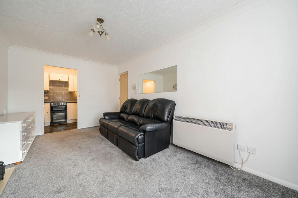 Additional property image - Pincott Road, Bexleyheath