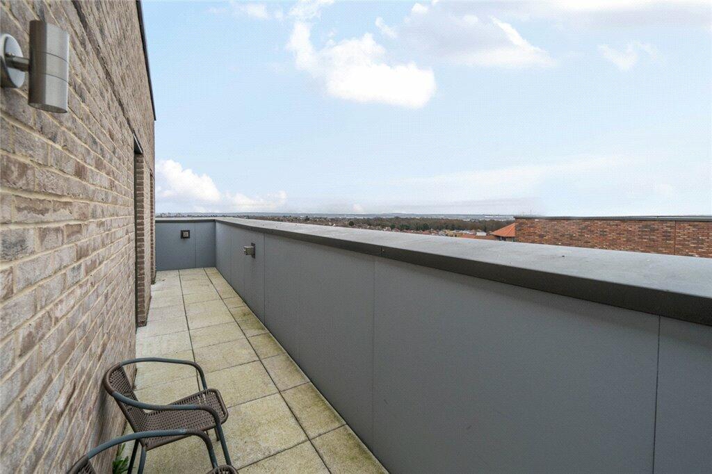 Additional property image - Regal Walk, Bexleyheath, Kent