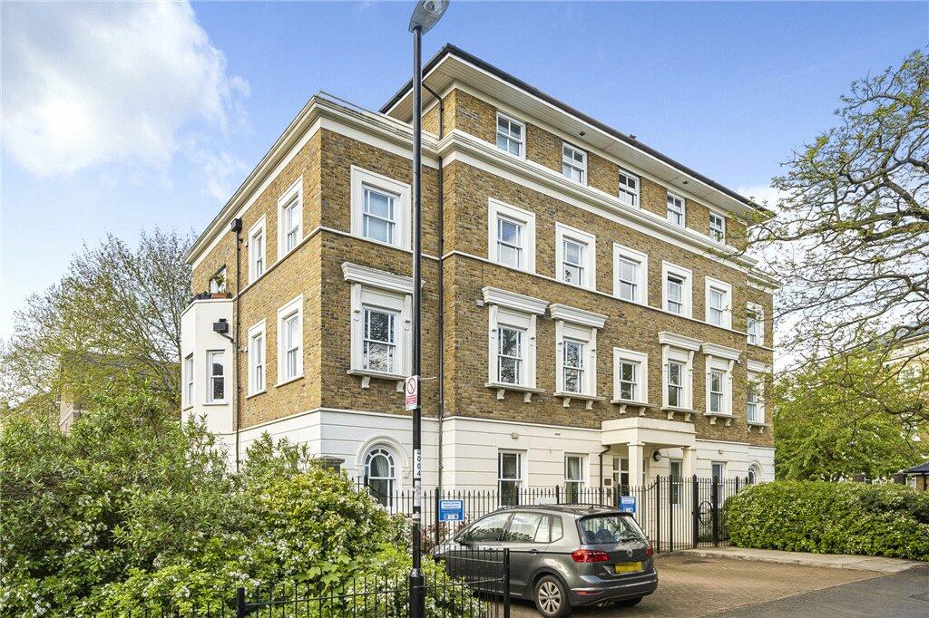 2 bedroom apartment for sale in Lloyd Villas, Lewisham Way, Brockley, SE4