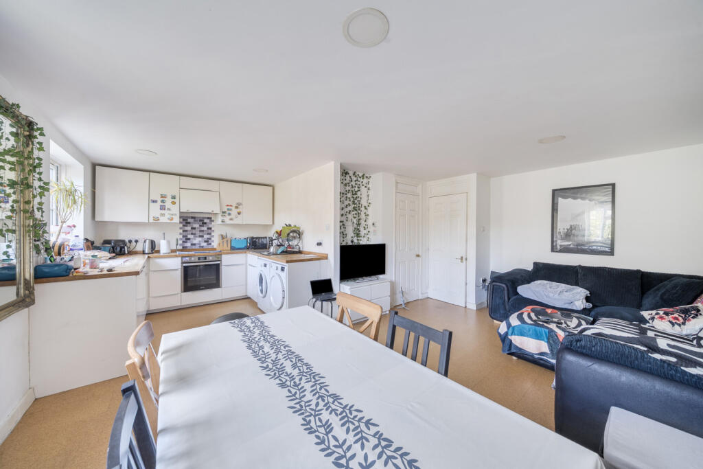 Main image of property: Gables Close, London