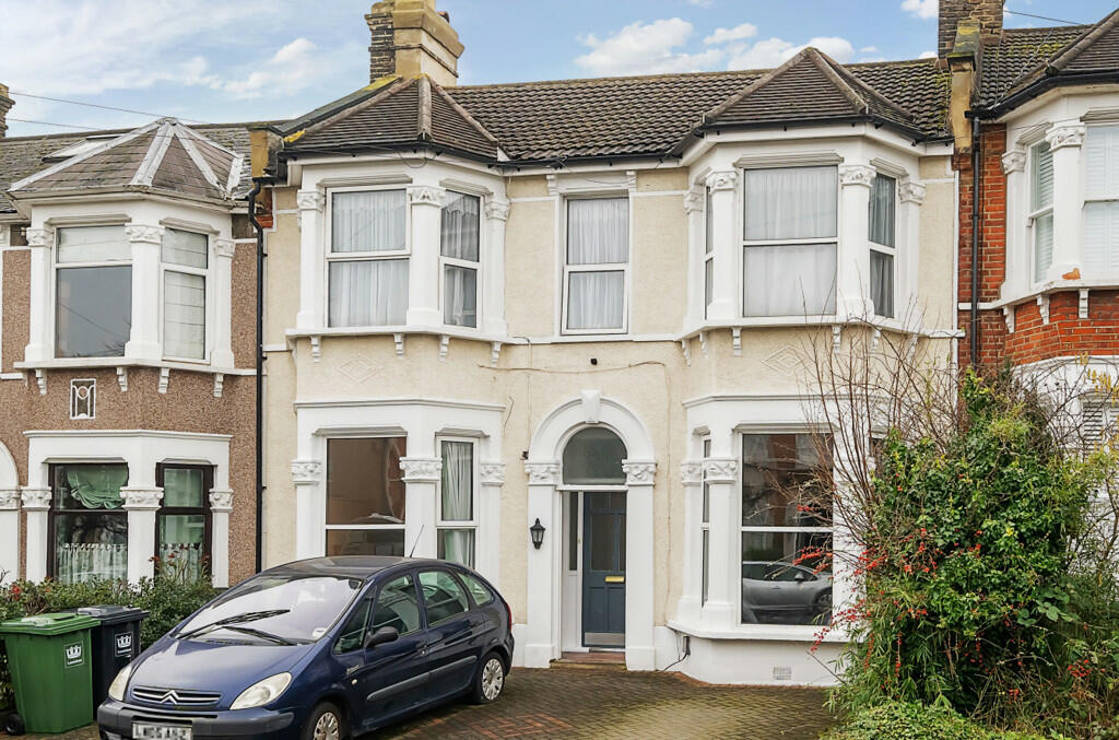 4 bedroom house for sale in Ardgowan Road, London, SE6