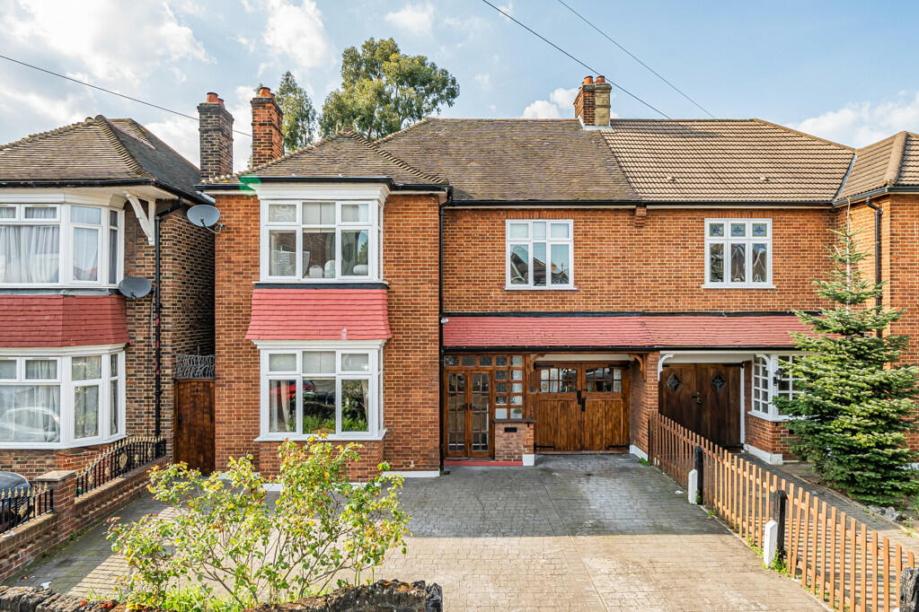 4 bedroom semidetached house for sale in Callander Road, London, SE6