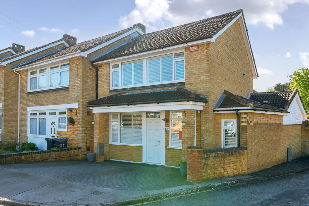 Main image of property: Arkell Grove, London