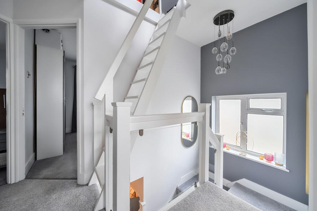 Additional property image - Shirehall Road, Dartford, Kent