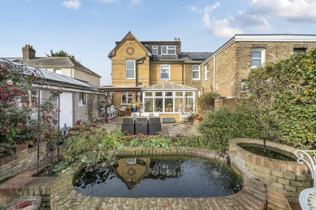 Main image of property: Gore Road, Dartford, Kent