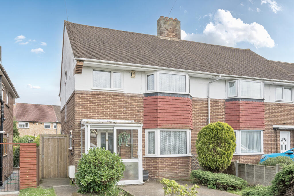 Main image of property: Leverholme Gardens, London