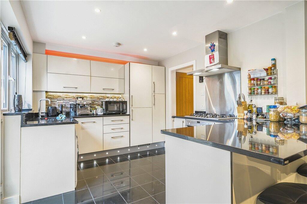 Additional property image - Bader Walk, Northfleet, Gravesend