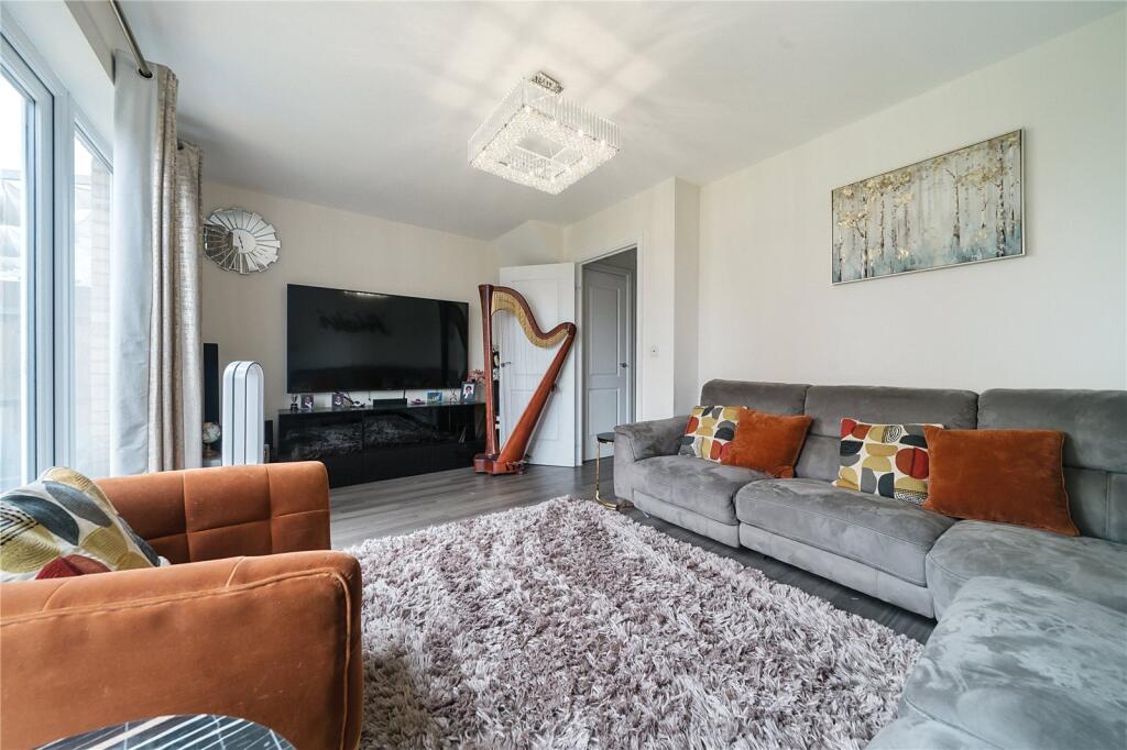 Additional property image - Tickner Drive, Weldon, Ebbsfleet Valley